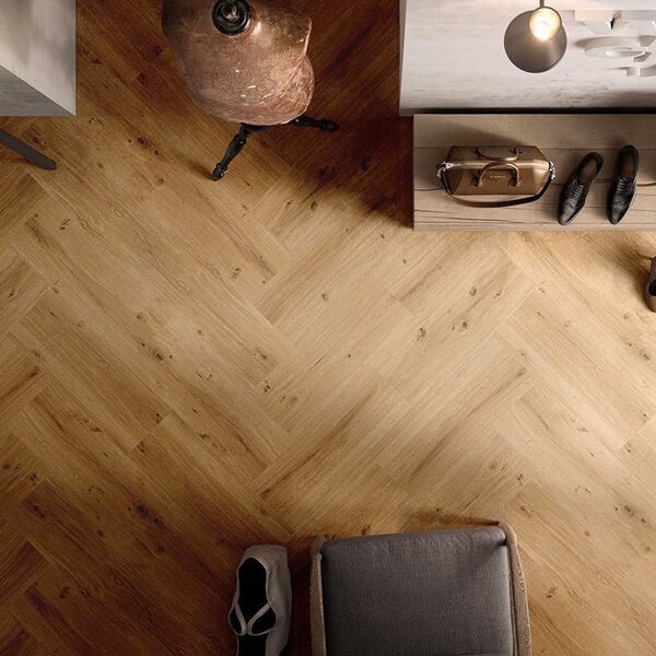 Vinylová podlaha BRASED Ecoline Herringbone HB lepený 9590 Dub královský hnědý