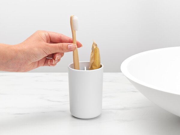 Brabantia ReNew kelímek na kartáčky bílá 280306