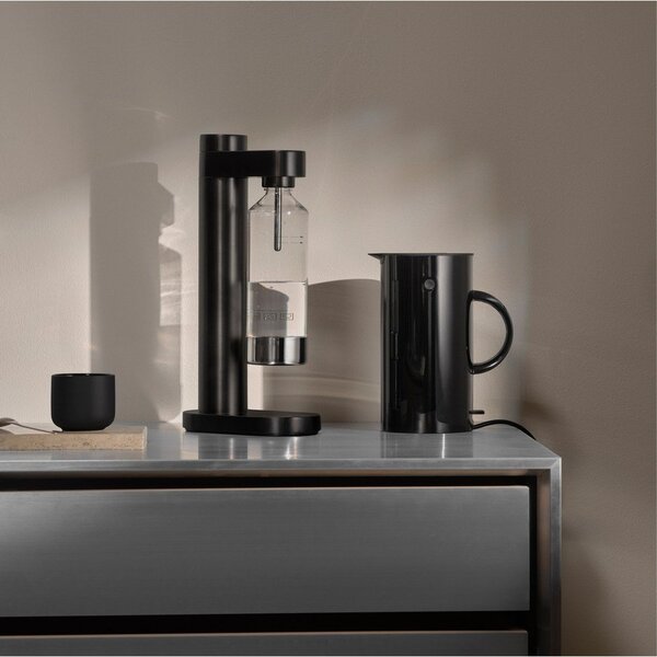 Černý výrobník sody z nerezové oceli Brus – Stelton
