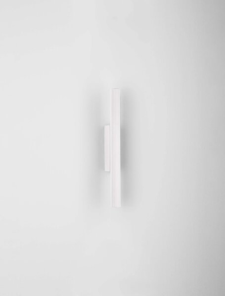 LED bílé nástěnné svítidlo Paron 11W – Bílá