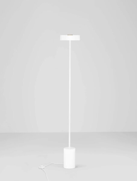 LED černo-dřevěná stojací lampa Thea – Bílá