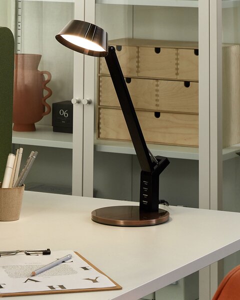 LED stolní lampa CHAMAELEON se stmívačem Kov Měděná