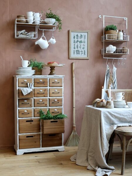 Bílá antik kovová nástěnná polička s háčky Old Shelf - 58*18*24 cm - Chic Antique