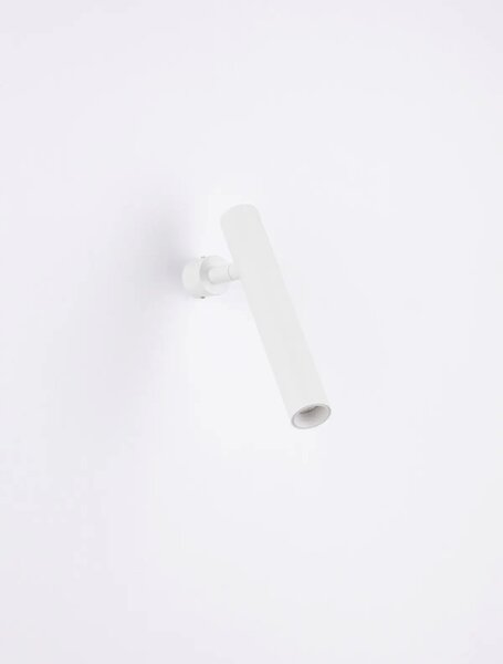 Minimalistické nastěnné svítidlo Arlo Bílá