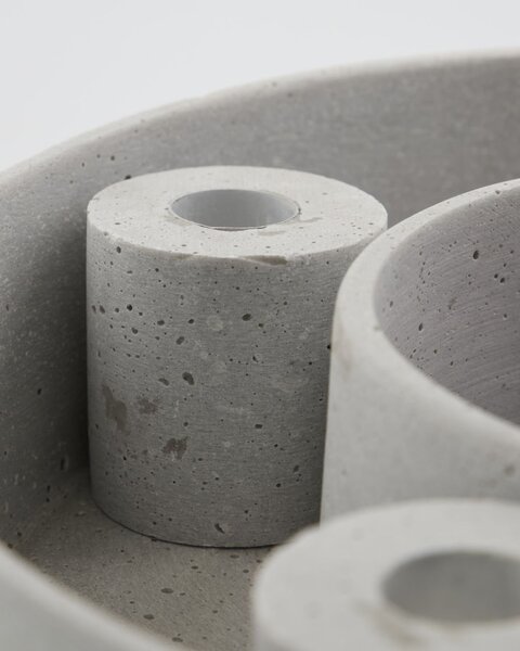 Svícen The Ring Grey Polystone 26 cm