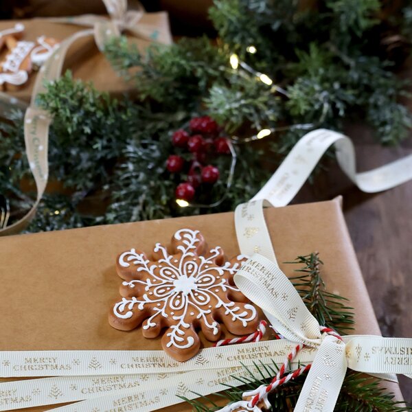 Vánoční ozdoba Christmas Cookies Snowman / Snowflake Sněhulák