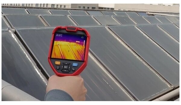 Uni-T UTi720E - Termokamera 5200 mAh 640x480 px Wi-Fi IP54