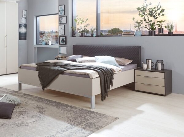 Moderní postel GLASGOW plocha spaní 180x200 cm