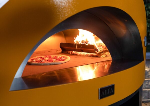 Pec na pizzu na dřevo Alfa Forni – 1 Pizza, červená