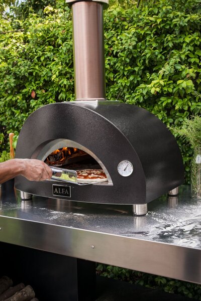 Pec na pizzu na dřevo Alfa Forni – 1 Pizza, červená