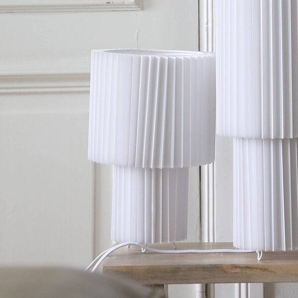 Markslöjd stolní lampa Catis, bílá, výška 32 cm, textil, E27, Bílá / opál, Obývací pokoj / jídelna, Plast, Moderní