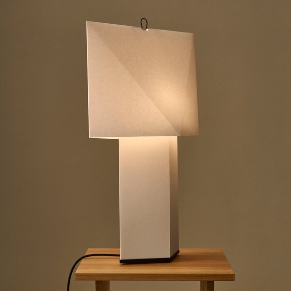 HAY Stolní lampa Aplat, 440, White / Black