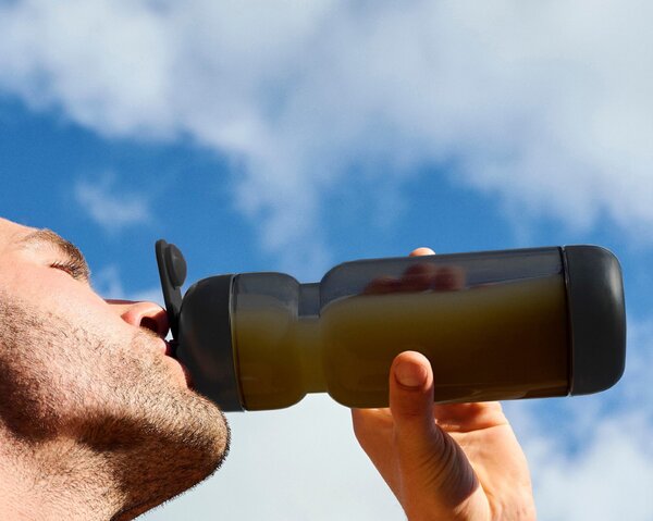 Sportovní láhev s šejkrem, 800ml, Mepal, bílá