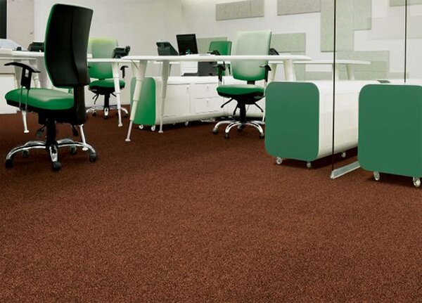 Breno Metrážový koberec OPTIMA SDE NEW 64, šíře 400 cm, Červená