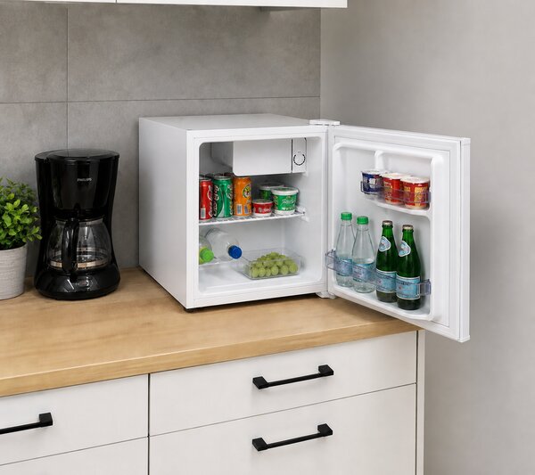 Mini chladnička BestBerg BBFR-48W / 45 l / bílá