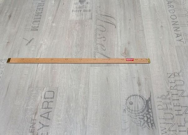 Breno PVC TRENTO Chardonnay 406L – šedé dřevo, šíře 300 cm