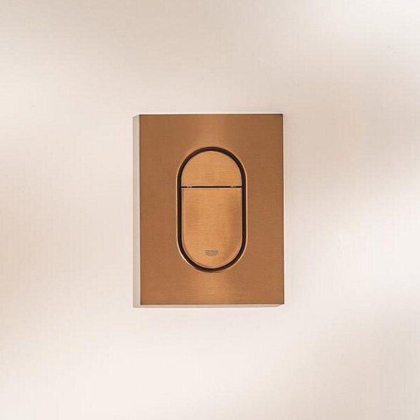 Grohe Arena Cosmopolitan S splachovací tlačítko pro WC Brushed Warm Sunset 37624DL0