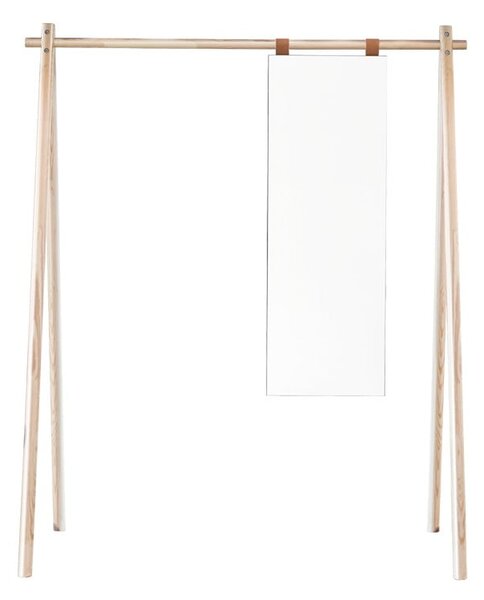 Stojan na oblečení z borovicového dřeva Hongi - Karup Design