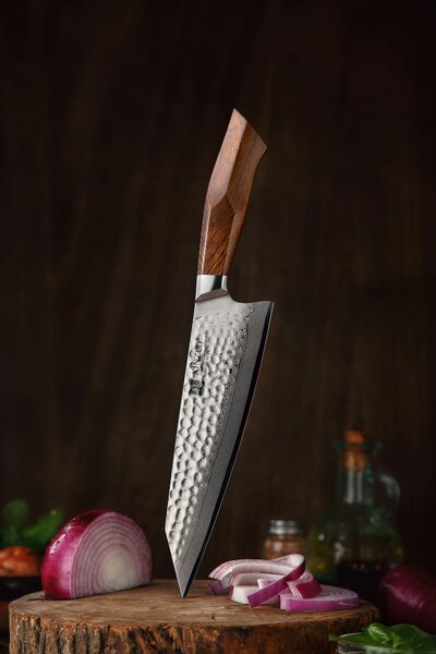 Šéfkuchařský nůž XinZuo B32D 8.5"