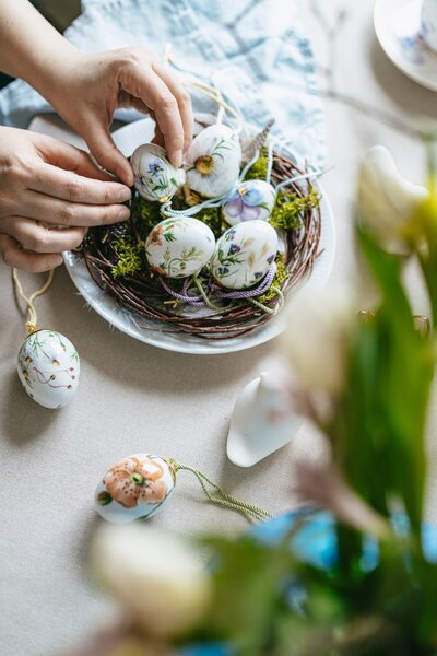 Porcelánová velikonoční ozdoba 2026 Small Chamomiles