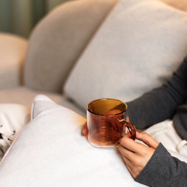 Jantarové skleněné hrnky v sadě 2 ks 270 ml Liv – ONA