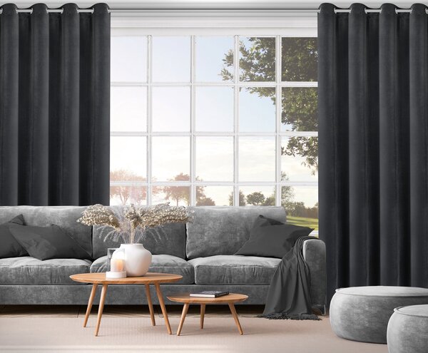 ZATEMŇOVACÍ ZÁVĚS (100%) NA KROUŽCÍCH NITA 140X250 CM ČERNÁ