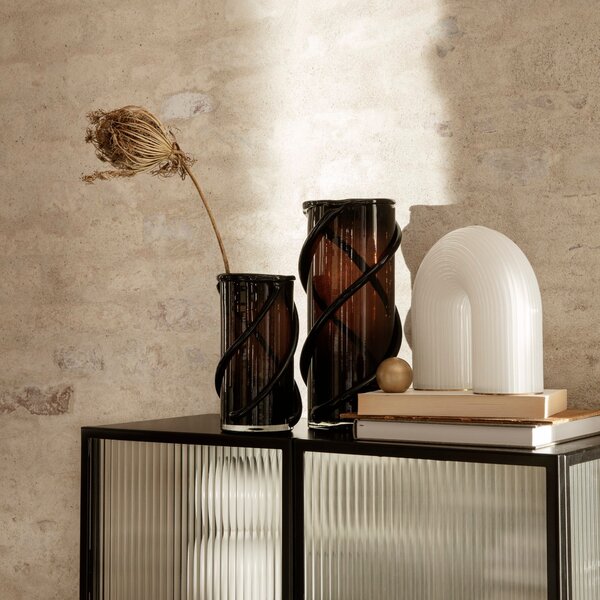 FERM LIVING Stolní lampa Vuelta