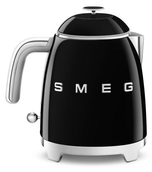 Černá rychlovarná konvice z nerezové oceli 800 ml Retro Style – SMEG