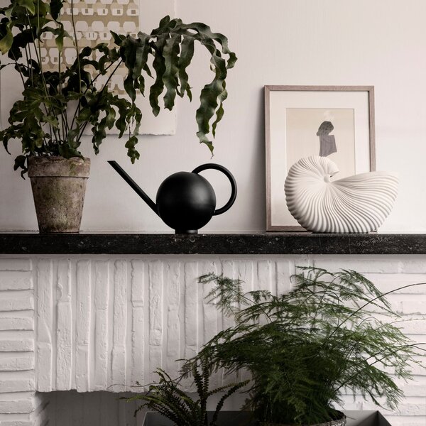 FERM LIVING Květináč Shell Pot