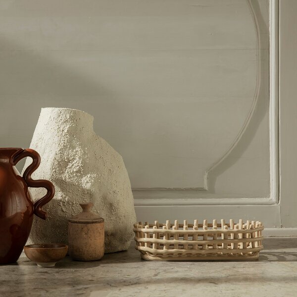 FERM LIVING Košík Ceramic Oval, Off-White
