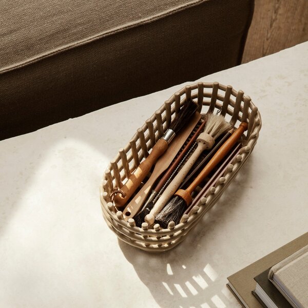 FERM LIVING Košík Ceramic Oval, Off-White