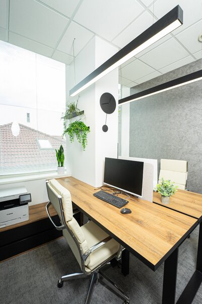 Led2 Závěsné svítidlo LINO Z, 90cm Stmívání, řízení: ON/OFF (bez stmívání), Barva stínidla: opal, Barva svítidla: černá