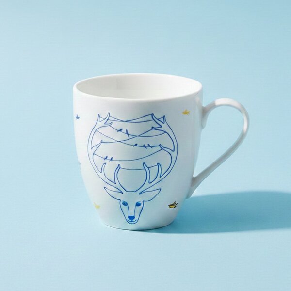 Porcelánový hrnek Ateliér Dorda Pán lesa, bílý, český porcelán, autorská ilustrace, 670 ml