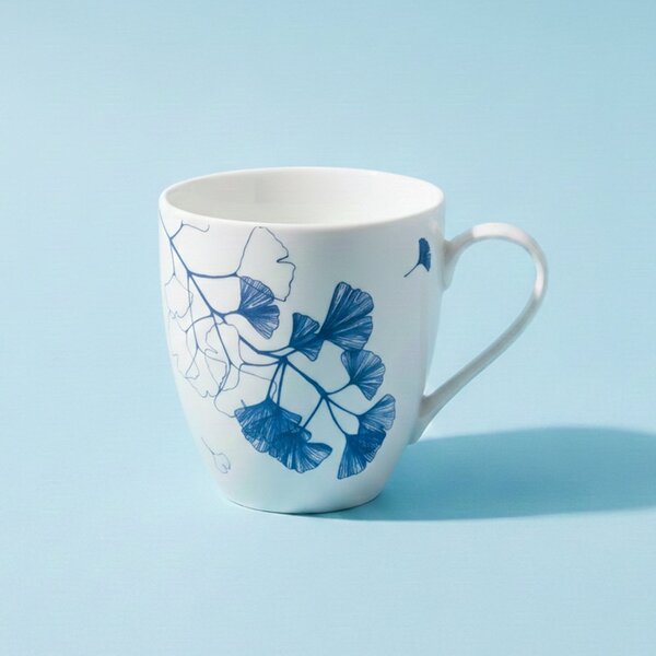 Porcelánový hrnek Ateliér Dorda Ginkgo, bílý, český porcelán, autorská ilustrace, 670 ml
