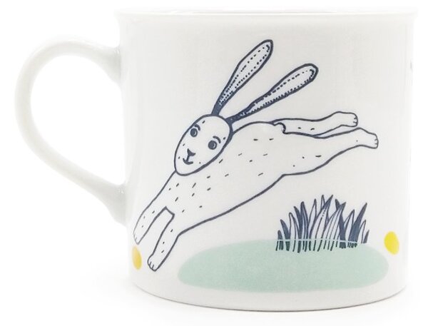 Porcelánový hrnek Ateliér Dorda Zajíček na paloučku, bílý, český design, pohádkový motiv, 250 ml