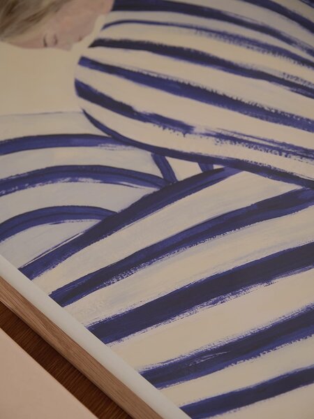 The Poster Club Autorský plakát Blue Stripe At Concorde by Sofia Lind - 30 x 40 cm TPC105