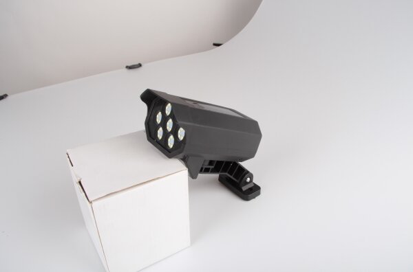LED Maketa bezpečnostní kamery se senzorem LED/5W/5,5V IP65 + DO