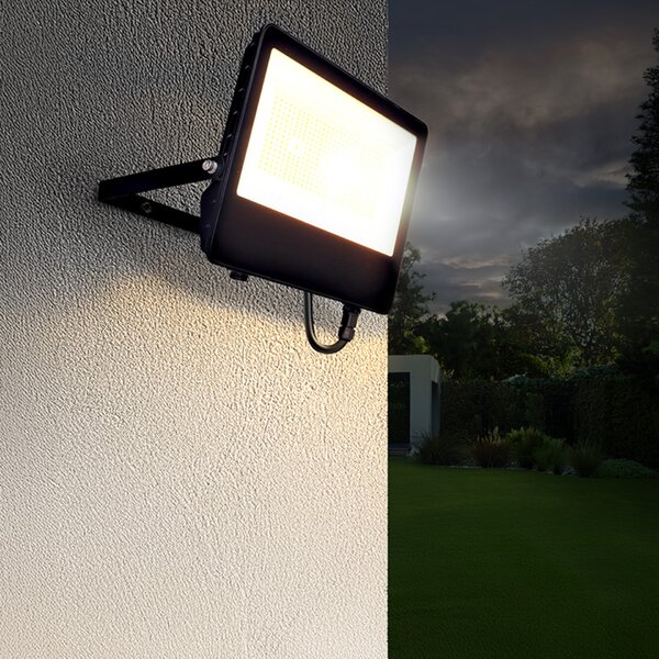 Solight LED reflektor TOP, 150W, max. 21000lm, 3CCT, volitený výkon 100/75/47%, IP65, rychlokonektor WM-150W-T
