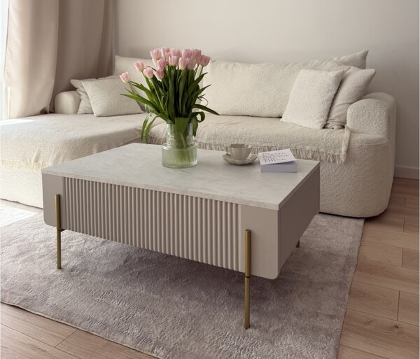 Moderní konferenční stolek Malmi 100 cm se zásuvkami - kašmír / crema bianca / zlaté nohy