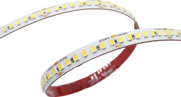 LED pásek 14,4W/m, 210LED/m, 24V, IP20, CRI>90, SMD2835 Barva světla: Teplá bílá, 3000K