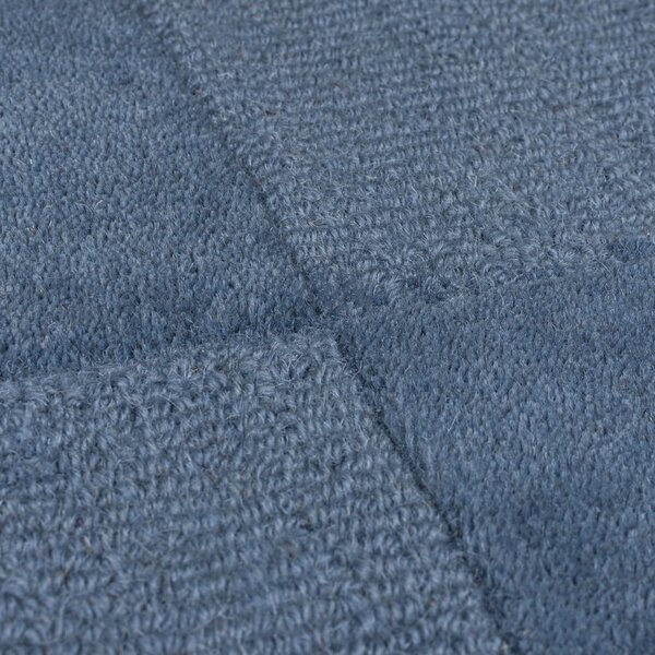 Tmavě modrý ručně tkaný vlněný běhoun 60x230 cm Checkerboard – Flair Rugs