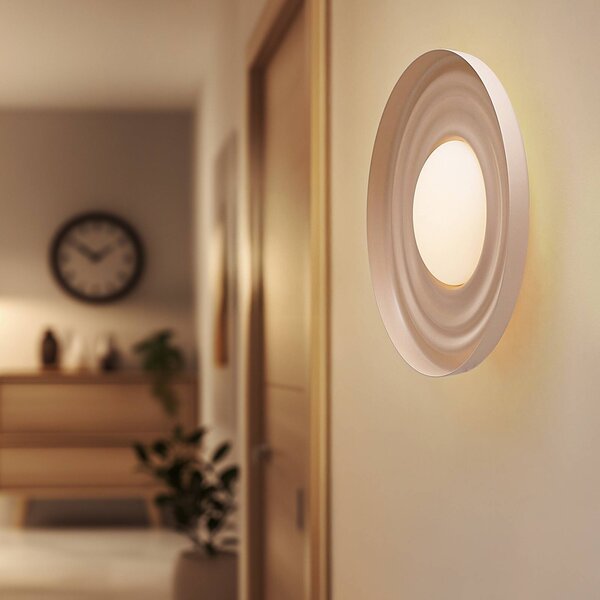 Lindby LED nástěnné světlo Waves, béžové, Ø 43 cm, kov, Krémová / jantar, Obývací pokoj / jídelna, kov, Moderní