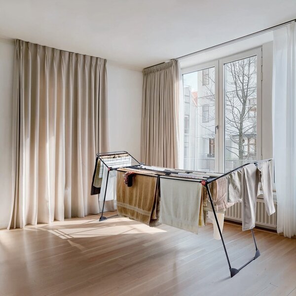 Černý sušák na prádlo Infinity Flex 30m – Vileda
