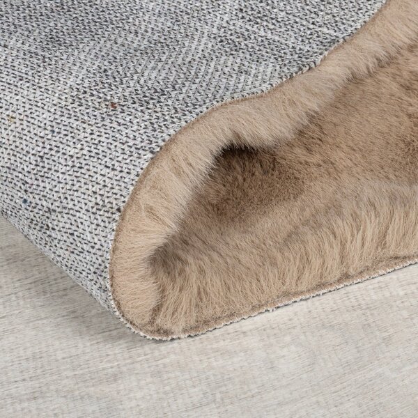 Hnědá syntetická kožešina 160x230 cm Waffle Faux Fur – Flair Rugs