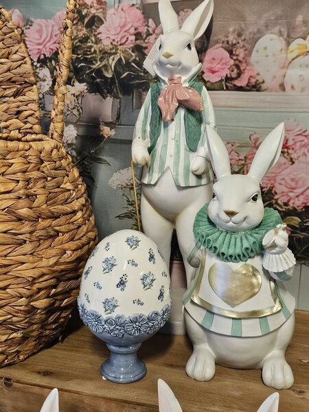Dekorace králík se zlatým srdíčkem - 17*14*33 cm - Clayre & Eef