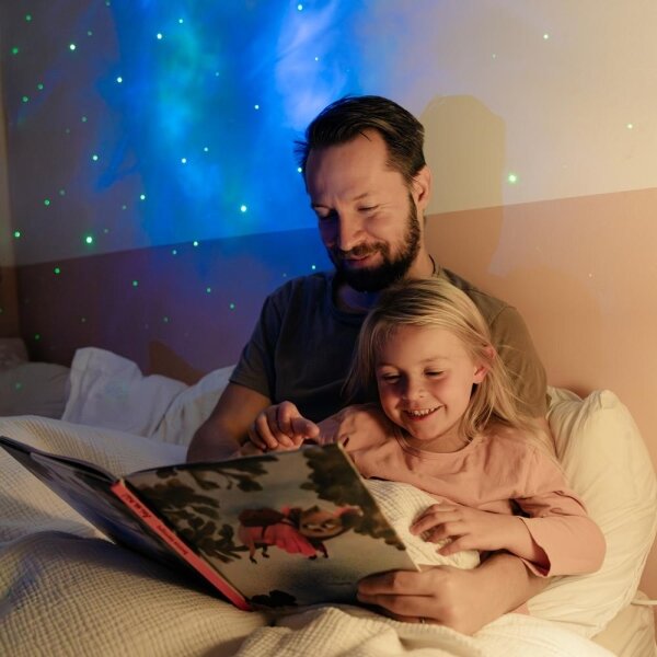Retlux - LED Dětský projektor 230V astronaut 12,5 cm + dálkové ovládání