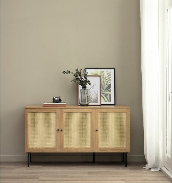 Nízká komoda v dekoru dubu v přírodní barvě 140x80 cm Pensacola – Unique Furniture