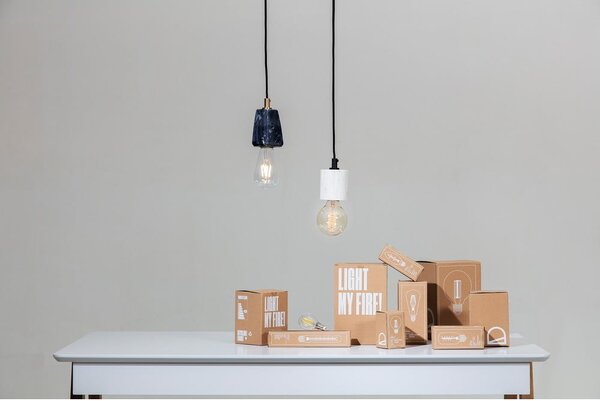 Teplá LED žárovka E27, 4 W – Kave Home