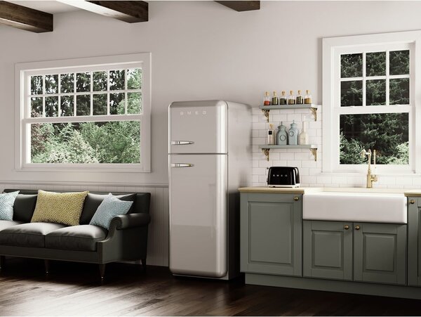 Černý topinkovač Retro Style – SMEG