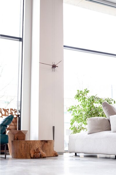 Designové nástěnné hodiny Nomon Pendulo, grafit-ořech